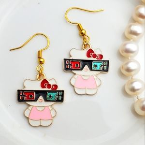 🌟5/$25 Hello Kitty "Movie Edition" Earrings